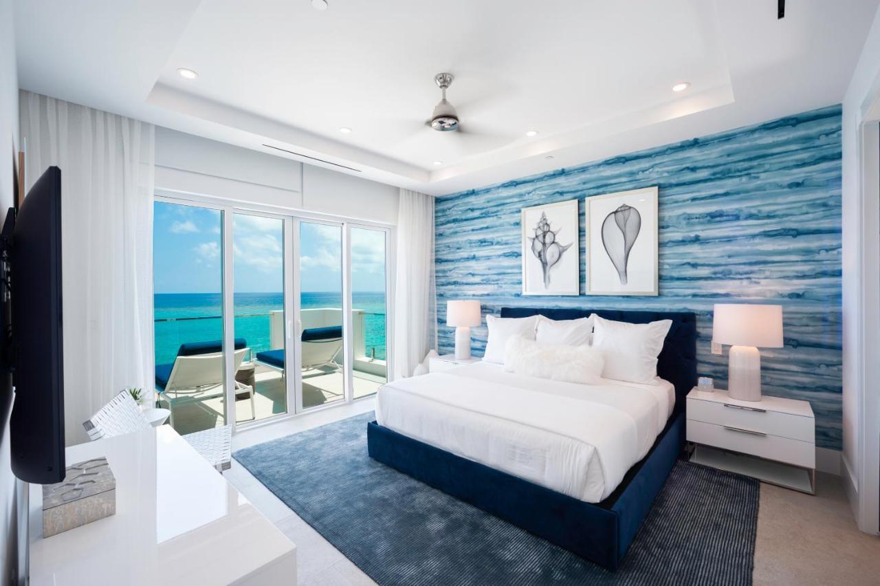 Rum Point Club Residences Driftwood Village Экстерьер фото